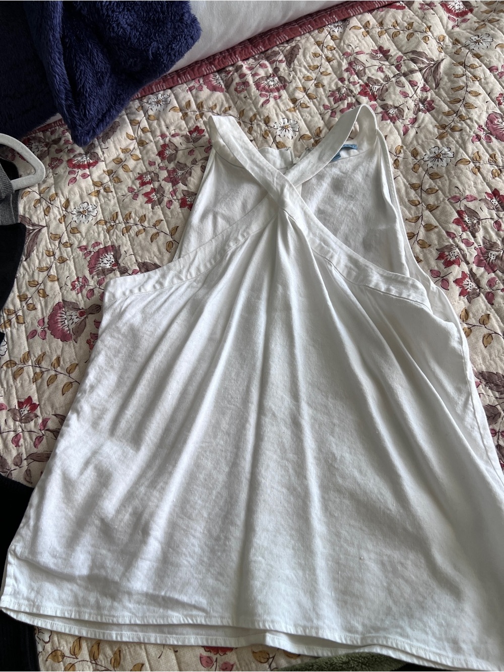 ANTONIO MELANI White Crisscross Back Tank Top